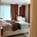 Apartament Qoople Excellence B55 Designer Duplex By The Sea *