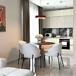 Qoople Excellence B55 Designer Duplex By The Sea * Alanya