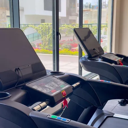 Qoople Excellence B55 Designer Duplex By The Sea Apartment *