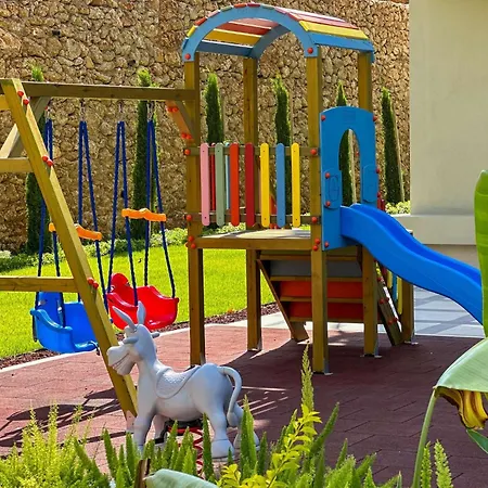 Qoople Excellence B55 Designer Duplex By The Sea *